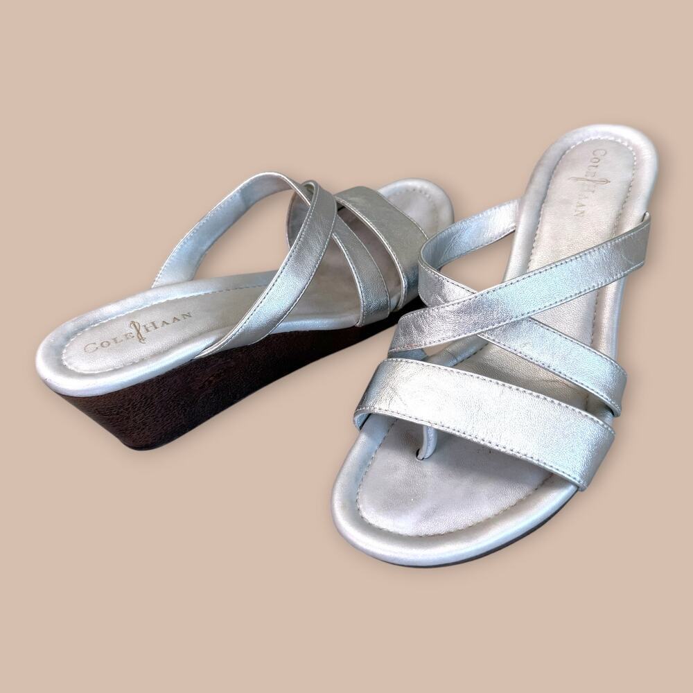 Cole Haan Nike Air Leather Wedge Thong Sandals Slip On Womens Size 6.5B Silver